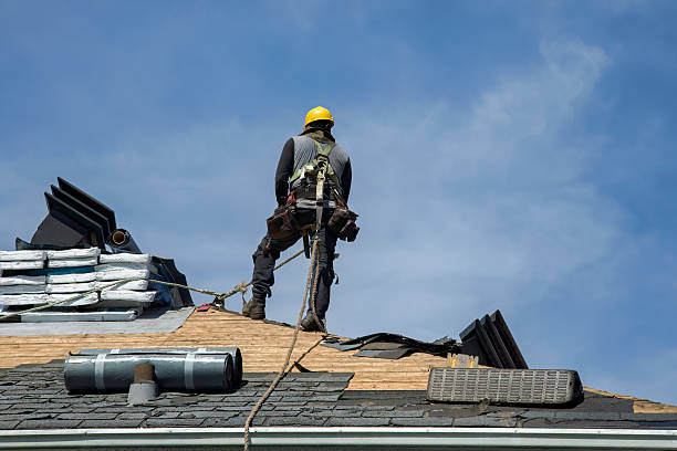 Professional Roofing technician working in Mira Loma, CA